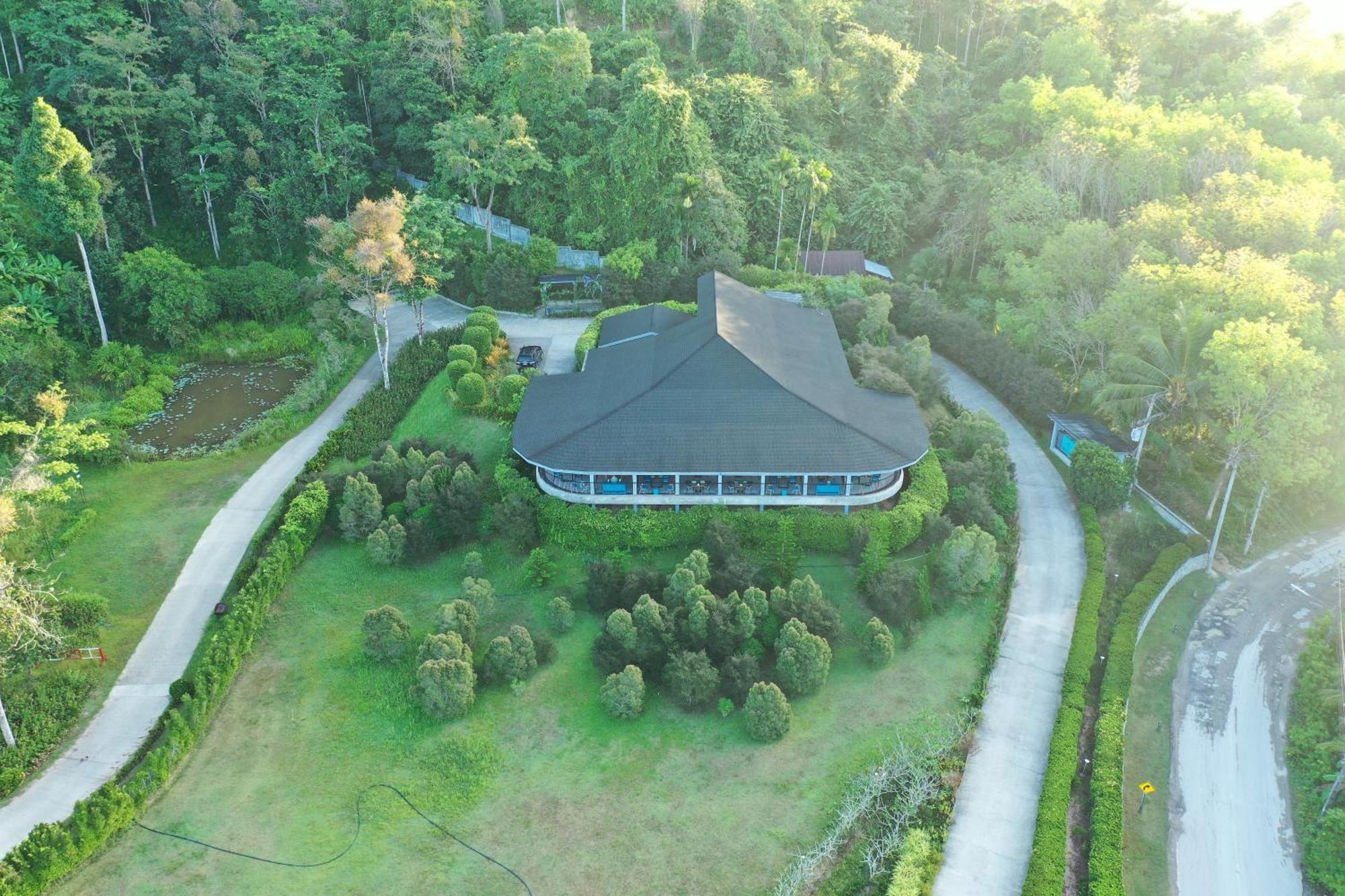 Khaolak Blue Sky Villa Khao Lak Exterior foto