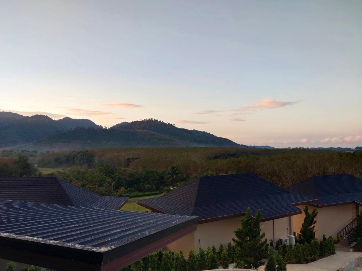 Khaolak Blue Sky Villa Khao Lak Exterior foto